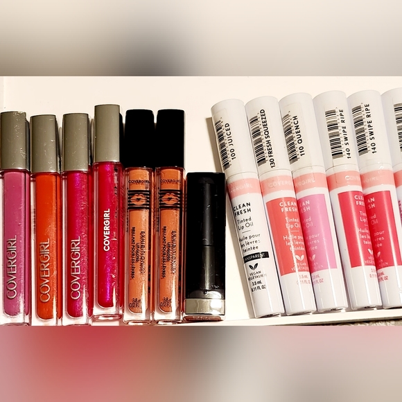 NWT COVERGIRL COLORLICIOUS LIP N°660 FRUITYLICIOUS! BUY 2 FOR $10! - Picture 15 of 16